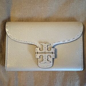 Tory Burch Beige Leather Wallet